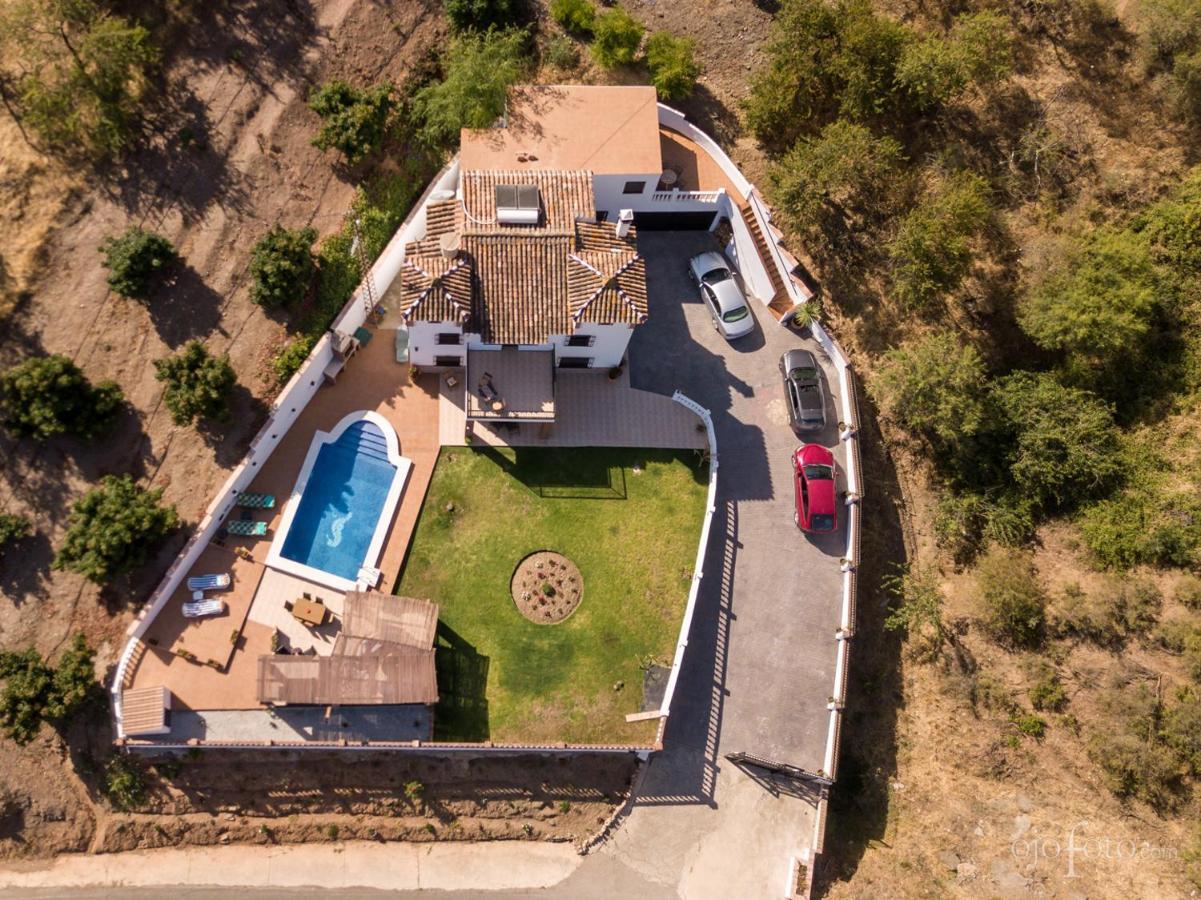 Casa Las Torres B&B Iznate 外观 照片