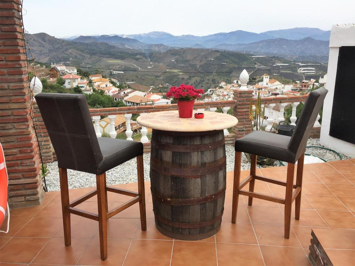 Casa Las Torres B&B Iznate 外观 照片
