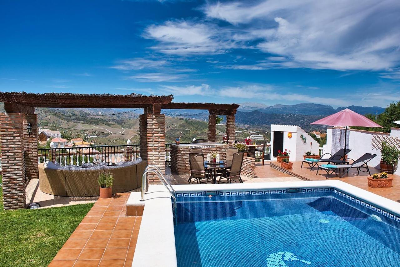Casa Las Torres B&B Iznate 外观 照片