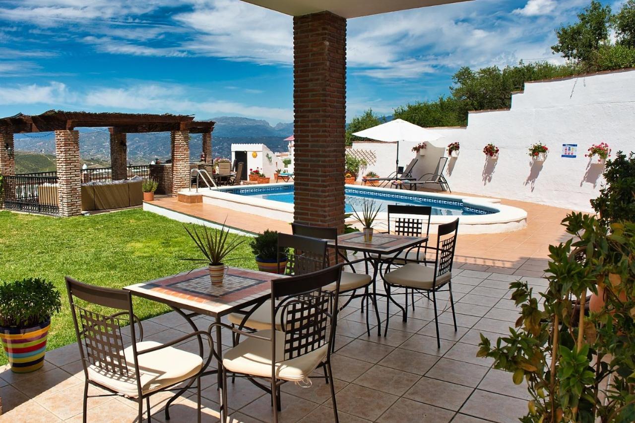 Casa Las Torres B&B Iznate 外观 照片