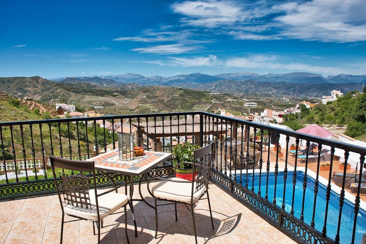 Casa Las Torres B&B Iznate 外观 照片